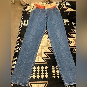 Red/Tan Tri color Rocky Mountain Jeans size 30/11 fit like a 28